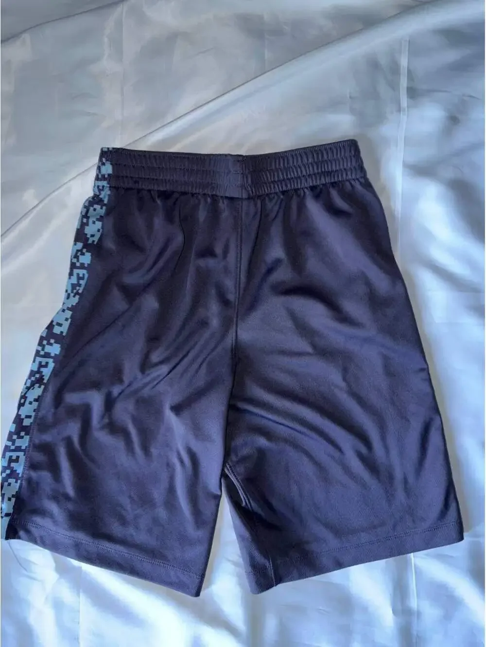 Nike Dri-FIT Kids Shorts Purple Size XL - Good